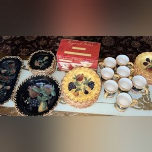 Pompeii by Raymond Waites for 8 People (including serving pieces), Like New New